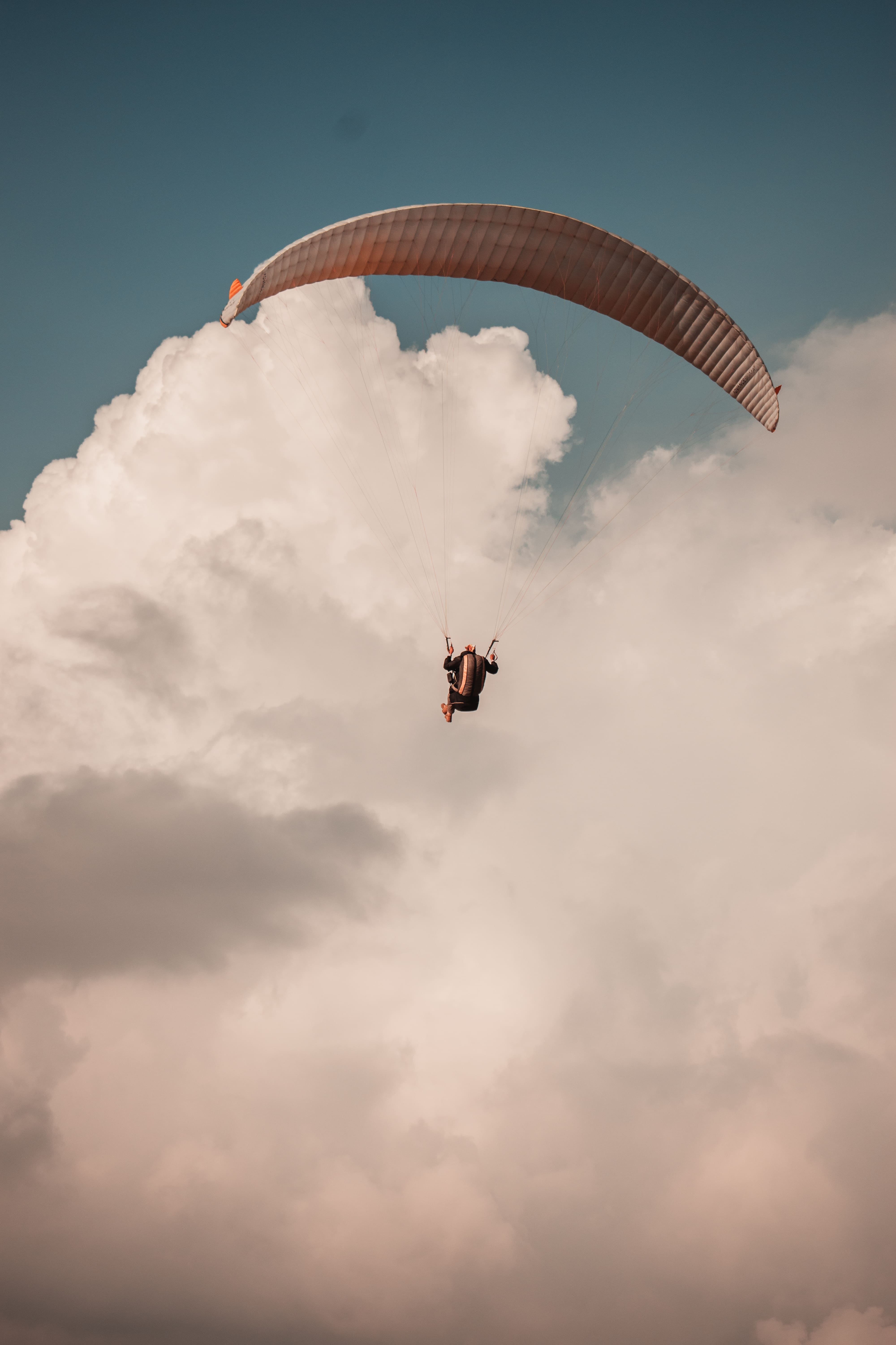 Paragliding